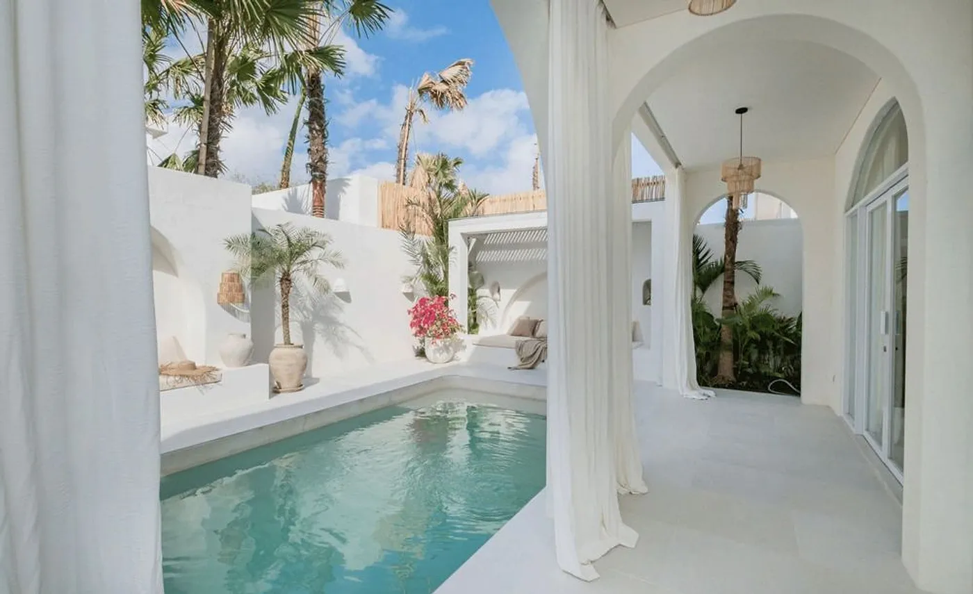 The Cabana House, photograph 2