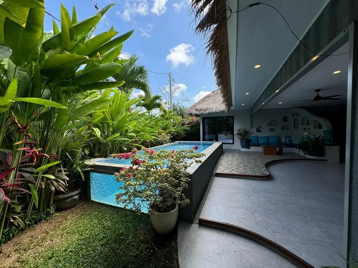 The Mediterranean Lane House, Ungasan