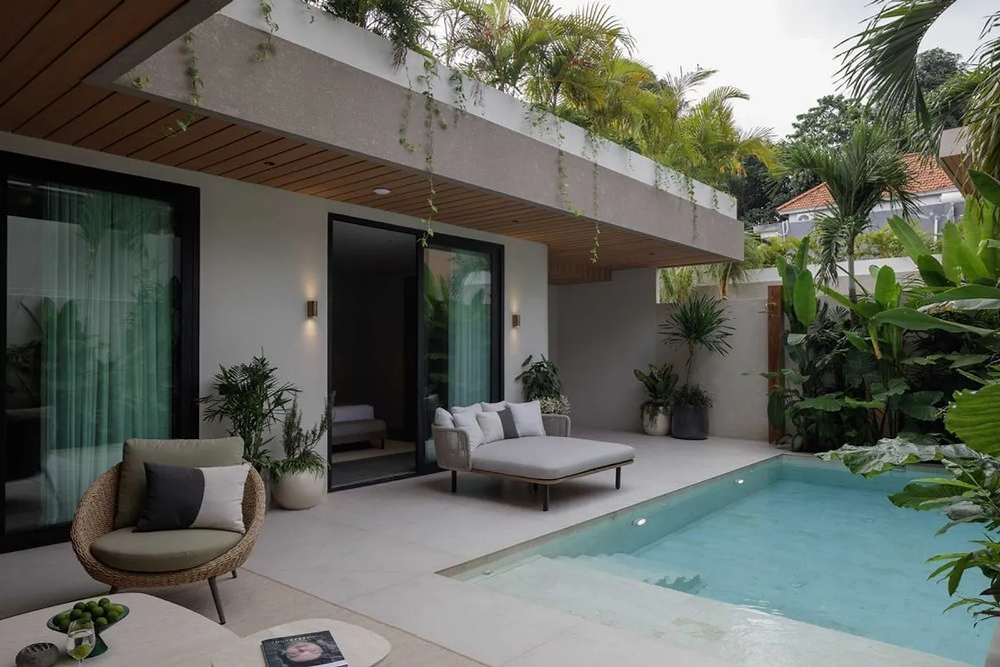 The Pererenan Garden House, photograph 2